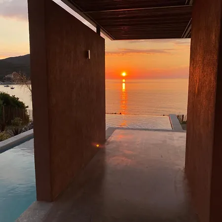 Villa Alpa Nera Galeria (Corsica)